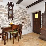 St. Nicola\'S Apartments