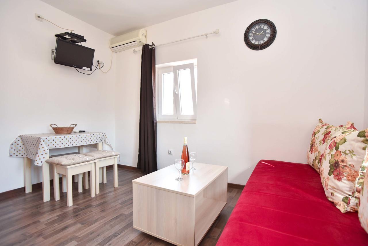 St. Nicola's Apartment