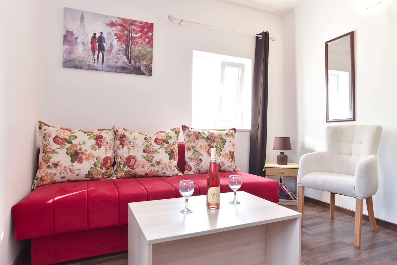 St. Nicola's Apartment *