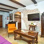 St. Nicola\'S Apartments